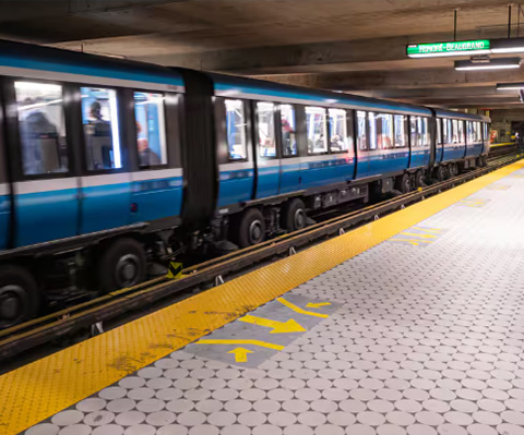 Services techniques et Installation d'équipement DAS dans le Métro de Montréal